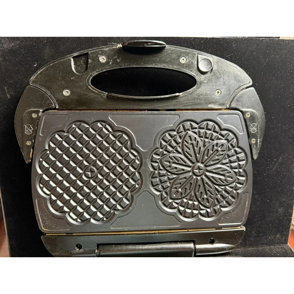 VillaWare Inter-Bake 3 Sandwich Pizzelle Maker: Interchangeable Plates, 700W